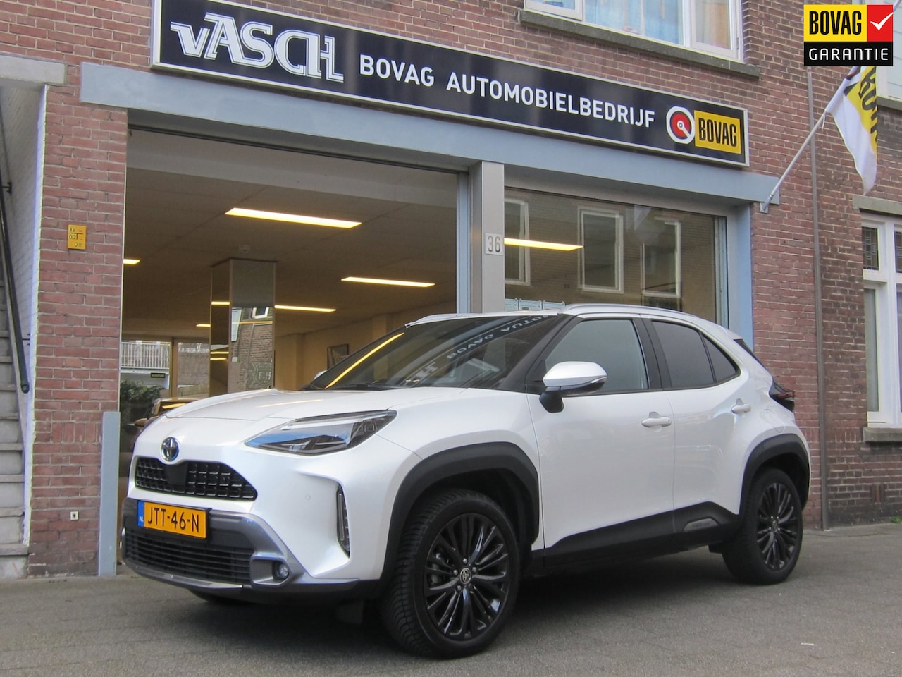 Toyota Yaris Cross - 1.5 Hybrid Launch Edition All Seasonbanden All In prijs Bovaggarantie - AutoWereld.nl