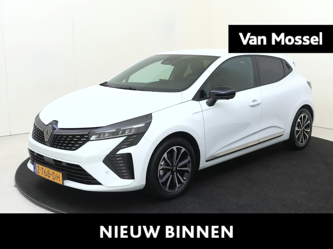 Renault Clio - 1.6 E-Tech Full Hybrid 145 PK techno | Automaat | Navigatie | Airco | Parkeersensoren Voor - AutoWereld.nl