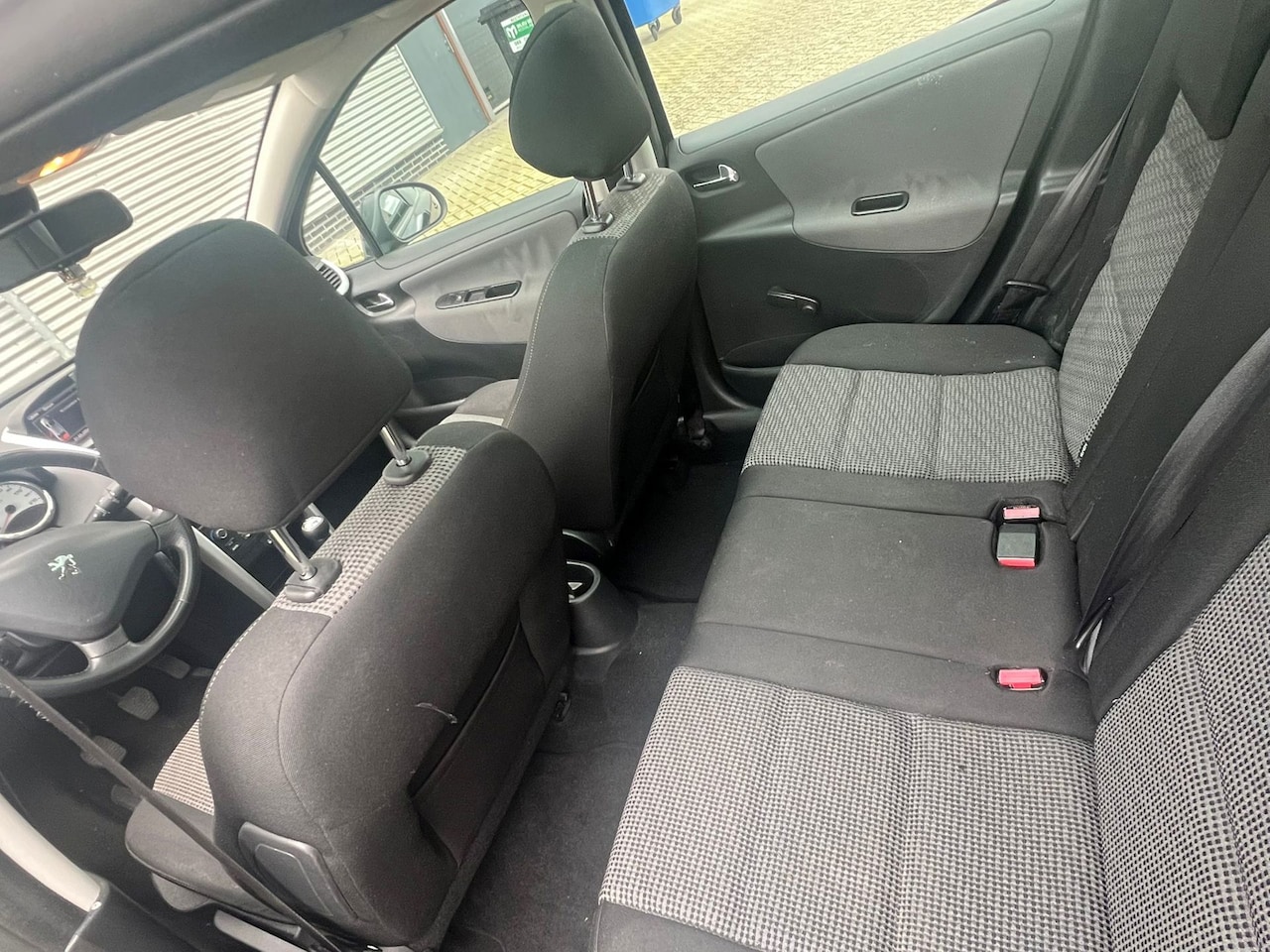 Peugeot 207 SW - 1.6 VTi Première 1.6 VTi Première - AutoWereld.nl