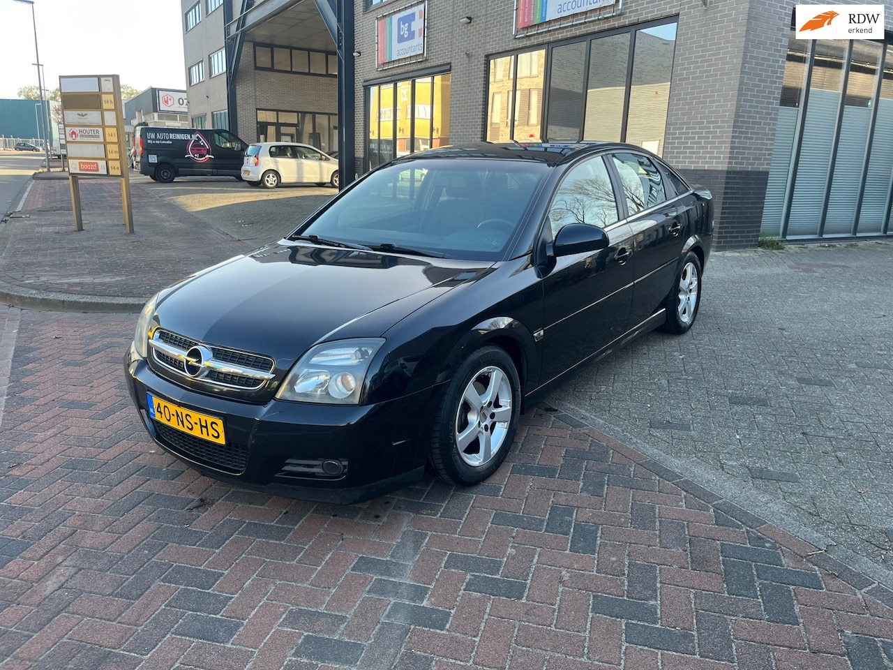 Opel Vectra GTS - 2.2-16V! AIRCO! TREKHAAK! - AutoWereld.nl
