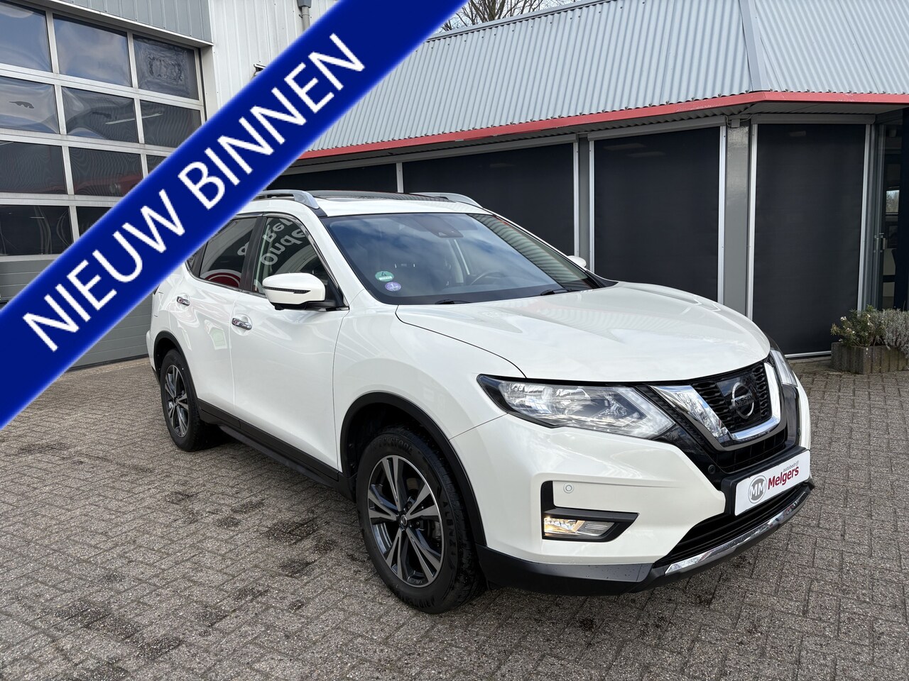 Nissan X-Trail - 1.6 DIG-T N-Connecta parelmoer wit - AutoWereld.nl