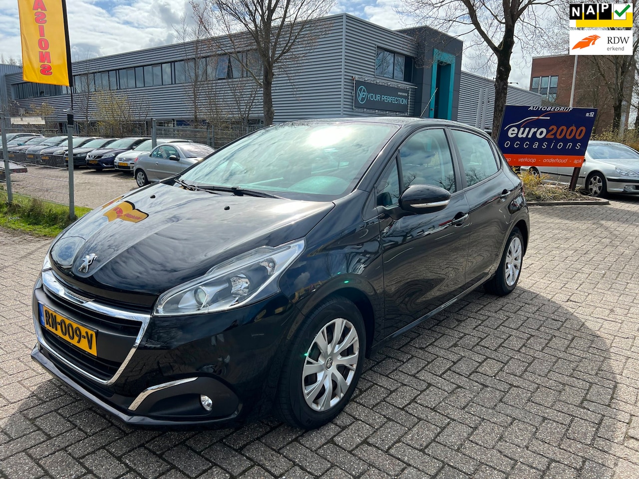 Peugeot 208 - 1.2 PureTech Blue Lion - AIRCO - CRUISE - NAVI ! - AutoWereld.nl