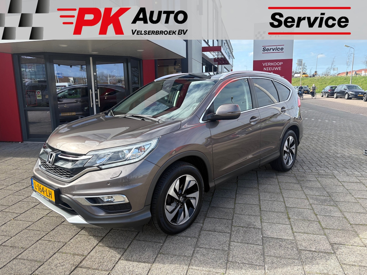 Honda CR-V - 2.0 4WD Executive | Navi | Camera | Trekhaak | 109.554 km Dealerhouden - AutoWereld.nl