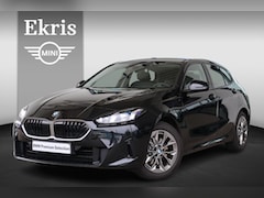 BMW 1-serie - 120 | Driving Assistant | Stoelverwarming | Premium Pack | elektrisch bedienbare achterkle