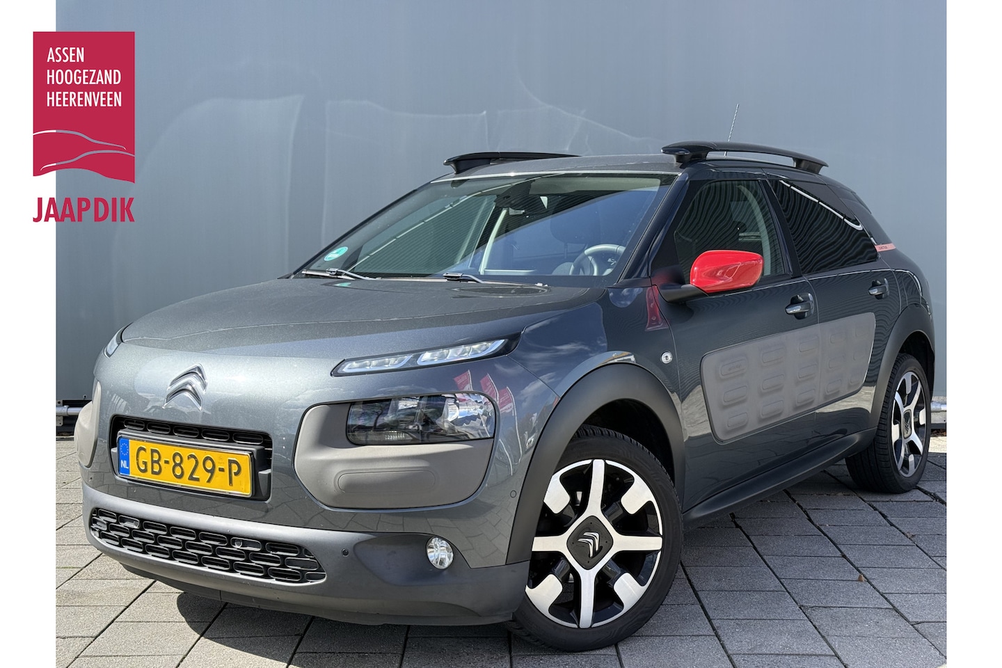 Citroën C4 Cactus - BWJ 2015 | 1.2T Shine | CAMERA A | 17'' LMV | PDC 2X | CLIMA | NAVI | CRUISE | PRIVACY GLA - AutoWereld.nl