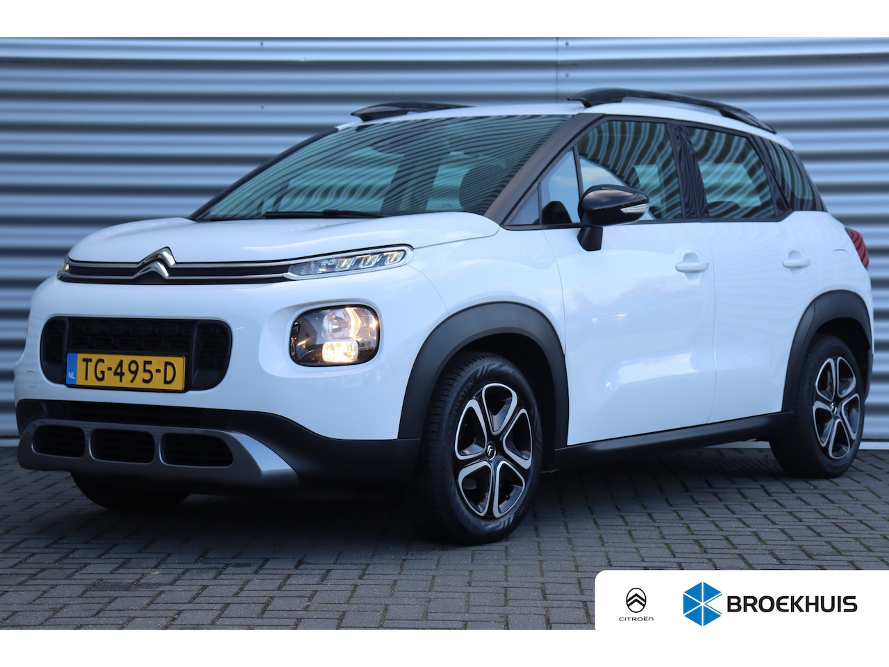 Citroën C3 Aircross - 1.2 PURETECH 110PK FEEL / NAVI / CLIMA / LED / PDC / BLUETOOTH / CRUISECONTROL / NIEUWSTAA - AutoWereld.nl
