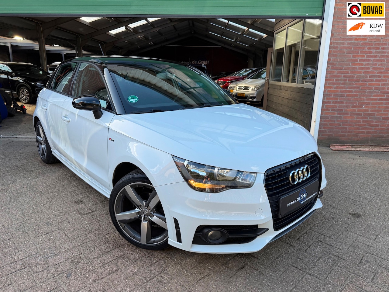 Audi A1 Sportback - 1.2 TFSI S-LINE|NAVI/PDC/STOELVR/PARELMOER - AutoWereld.nl