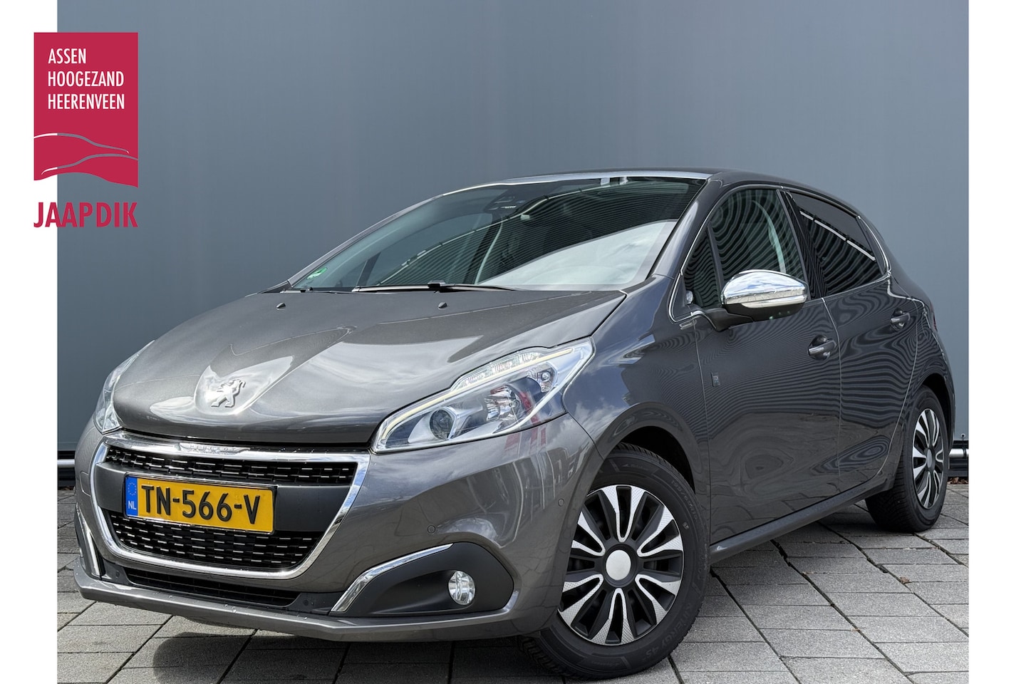 Peugeot 208 - BWJ 2018 | 1.2T 111PK Tech Ed. AUTOMAAT | PANO DAK | CLIMA | NAVI | CAMERA A | CARPLAY | P - AutoWereld.nl