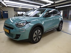 Fiat 600 - 1.2 Hybrid Urban 110pk | Pack Winter + Style + Comfort | Navigatie | Achteruitrijcamera |