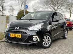 Hyundai i10 - 1.0i i-Motion Go Navigatie, Clima, Cruise control