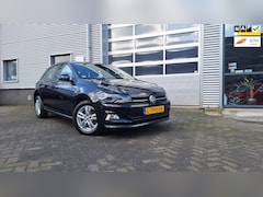 Volkswagen Polo - 1.0 TSI Comfortline Business/Navigatie/Camera/Pdc V/A/Enz