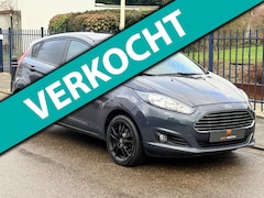 Ford Fiesta - 1.0 Style / Stoelverwarming , Airco , nieuwe riem