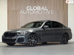 BMW 5-serie - 545e xDrive High Executive - M PAKKET - 19'' - SCHUIFDAK