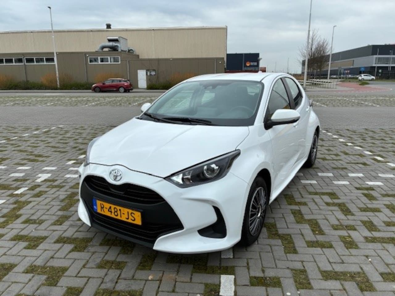 Toyota Yaris - 1.5 VVT-i Active 1.5 VVT-i 125pk Active - AutoWereld.nl