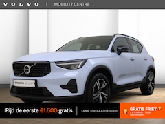 Volvo XC40 - 2.0 B4 Plus Dark | Trekhaak | H&K Audio | Stoelgeheugen |