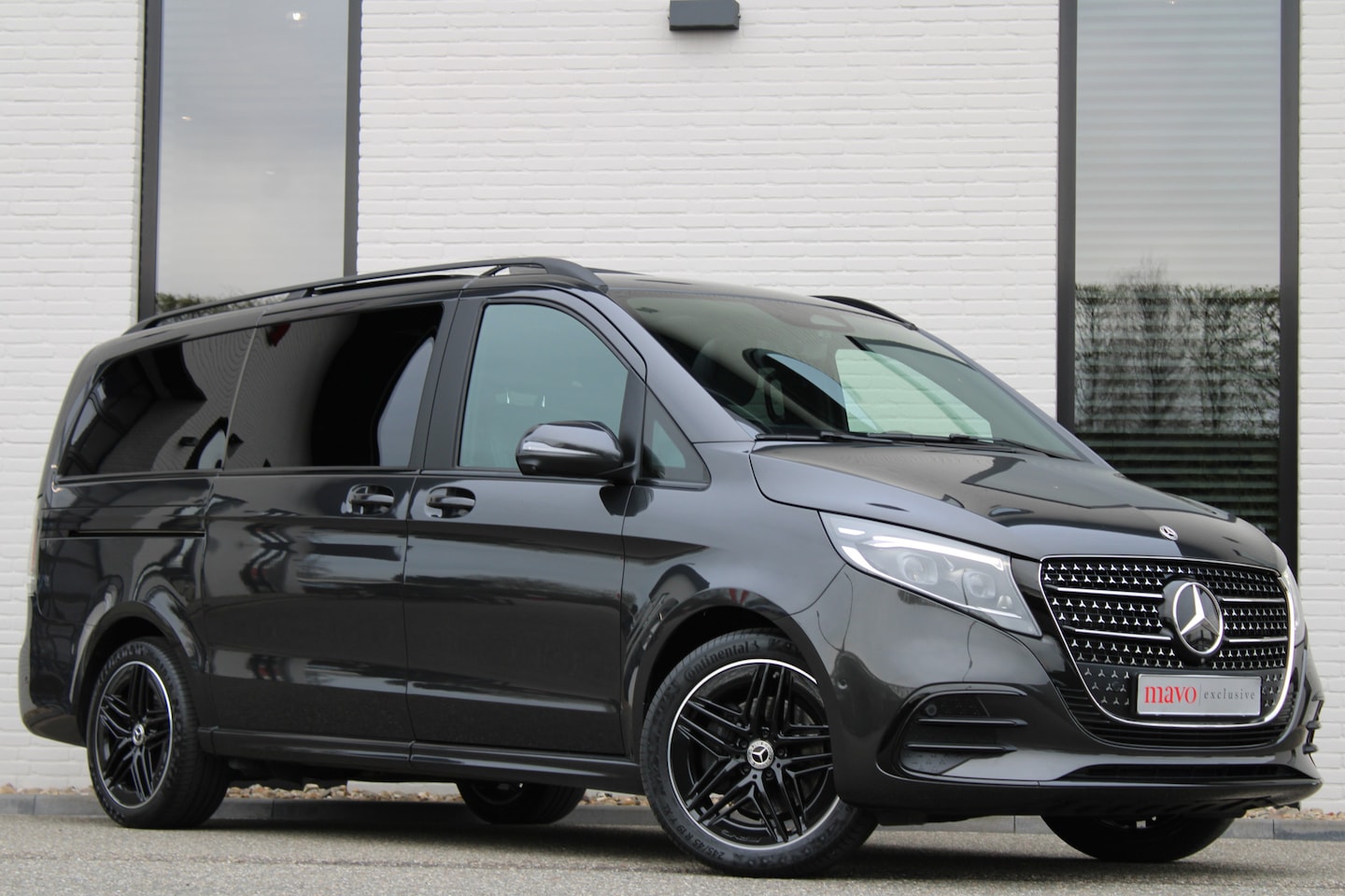 Mercedes-Benz V-klasse - 300d / DC / AMG / 4-Matic / Panorama / Elec Stoelen / 360 Cam / Burmester / Vol Opties / N - AutoWereld.nl
