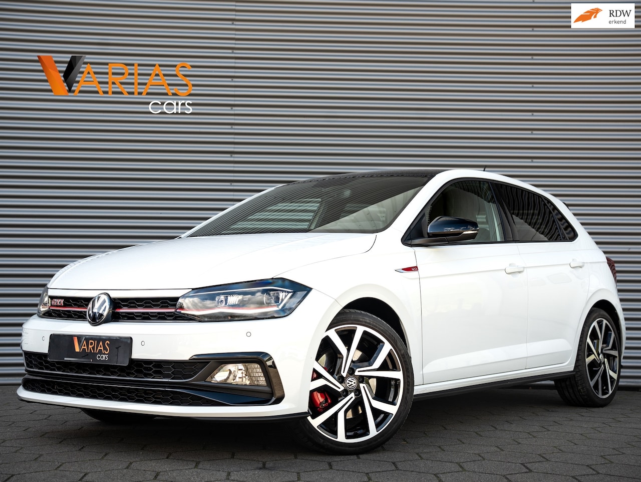 Volkswagen Polo - 2.0 TSI GTI Virtual Beats Zwartdak Navi Cruise - AutoWereld.nl
