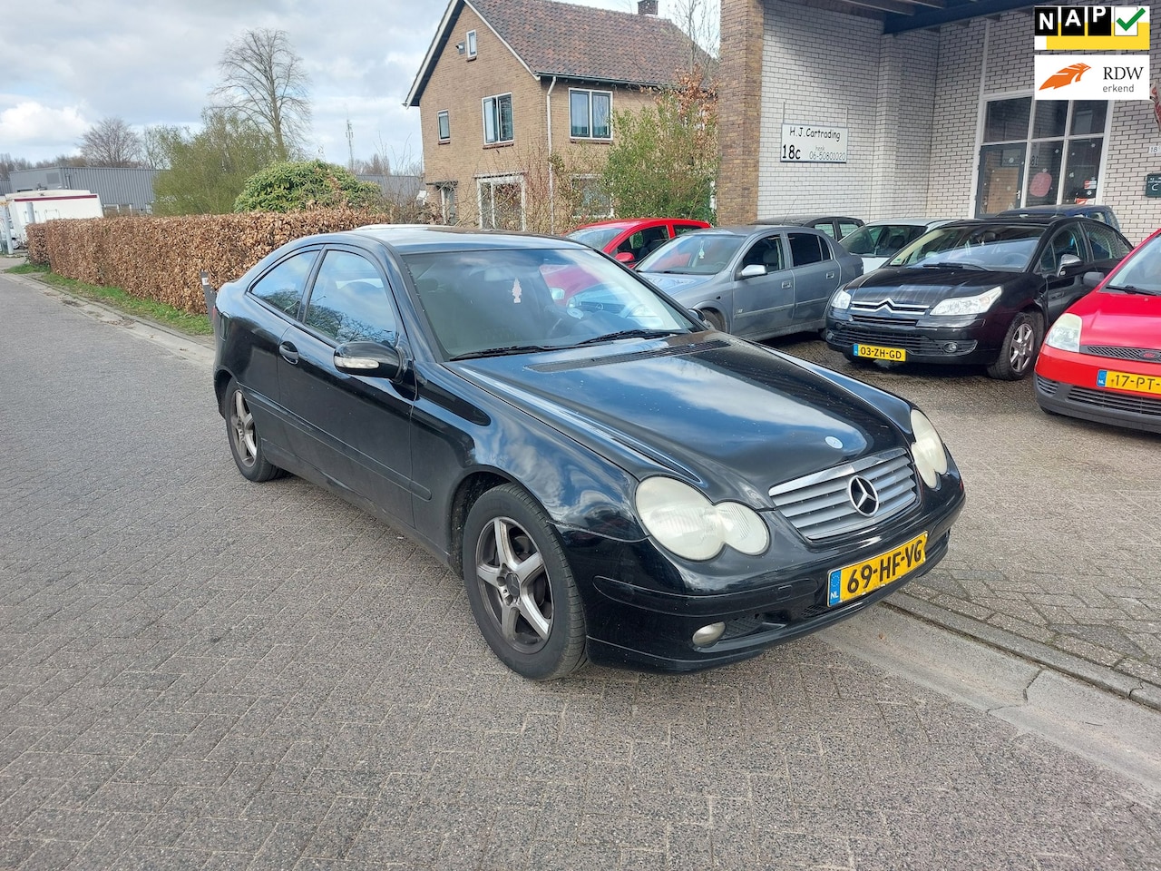 Mercedes-Benz C-klasse Sportcoupé - 200 K. Bak schakelt niet goed over, Loop Sloop - AutoWereld.nl