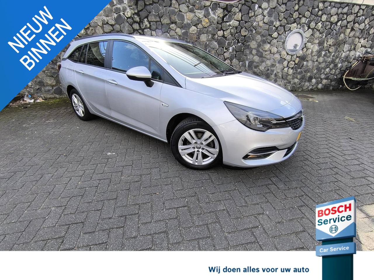 Opel Astra Sports Tourer - 1.2 Edition Carplay & Android, Camera, Navi, cruise control, park distance, ie eigenaar - AutoWereld.nl