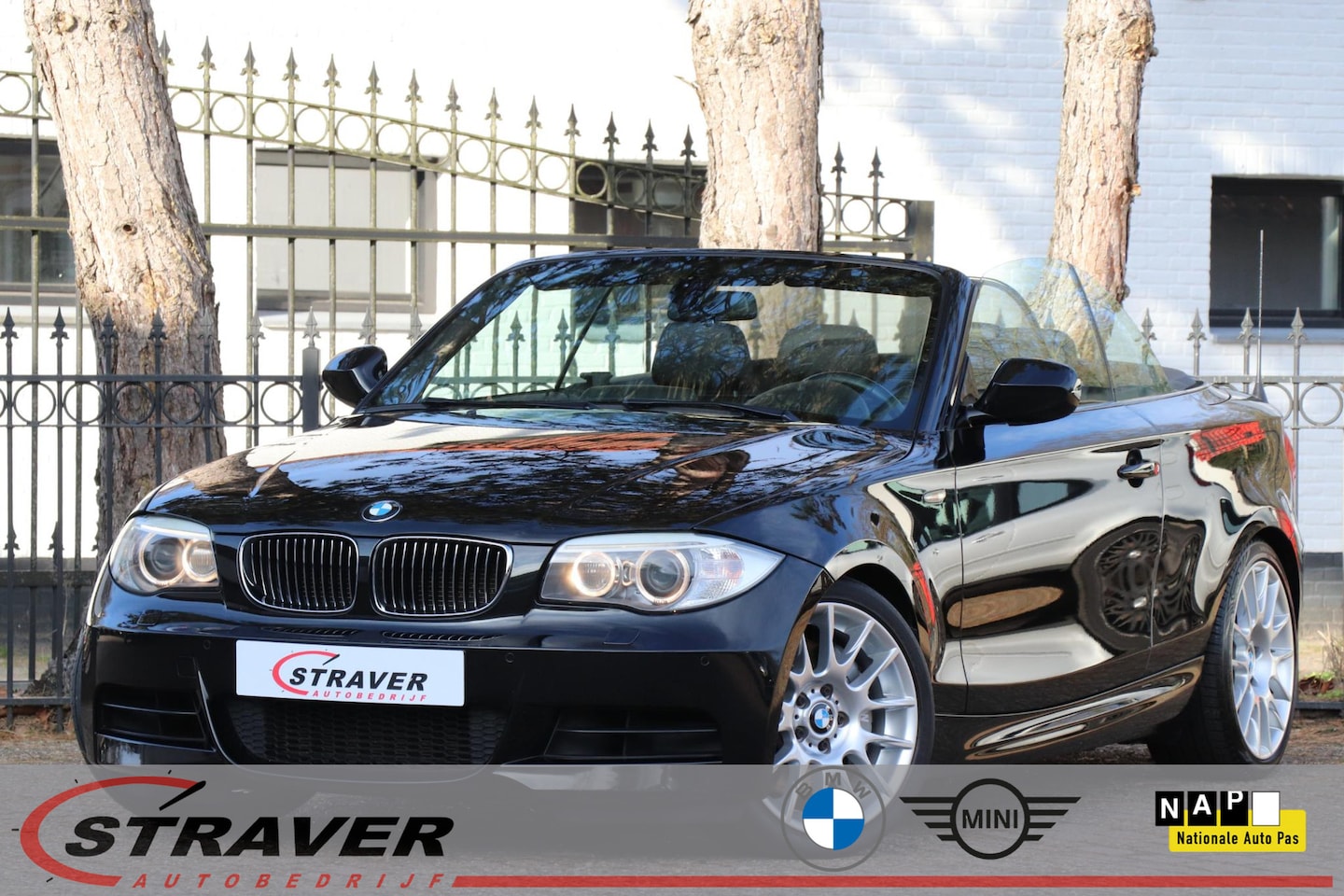 BMW 1-serie Cabrio - 135i High Executive |Harman/Kardon |Elektrisch verstelbare stoelen - AutoWereld.nl