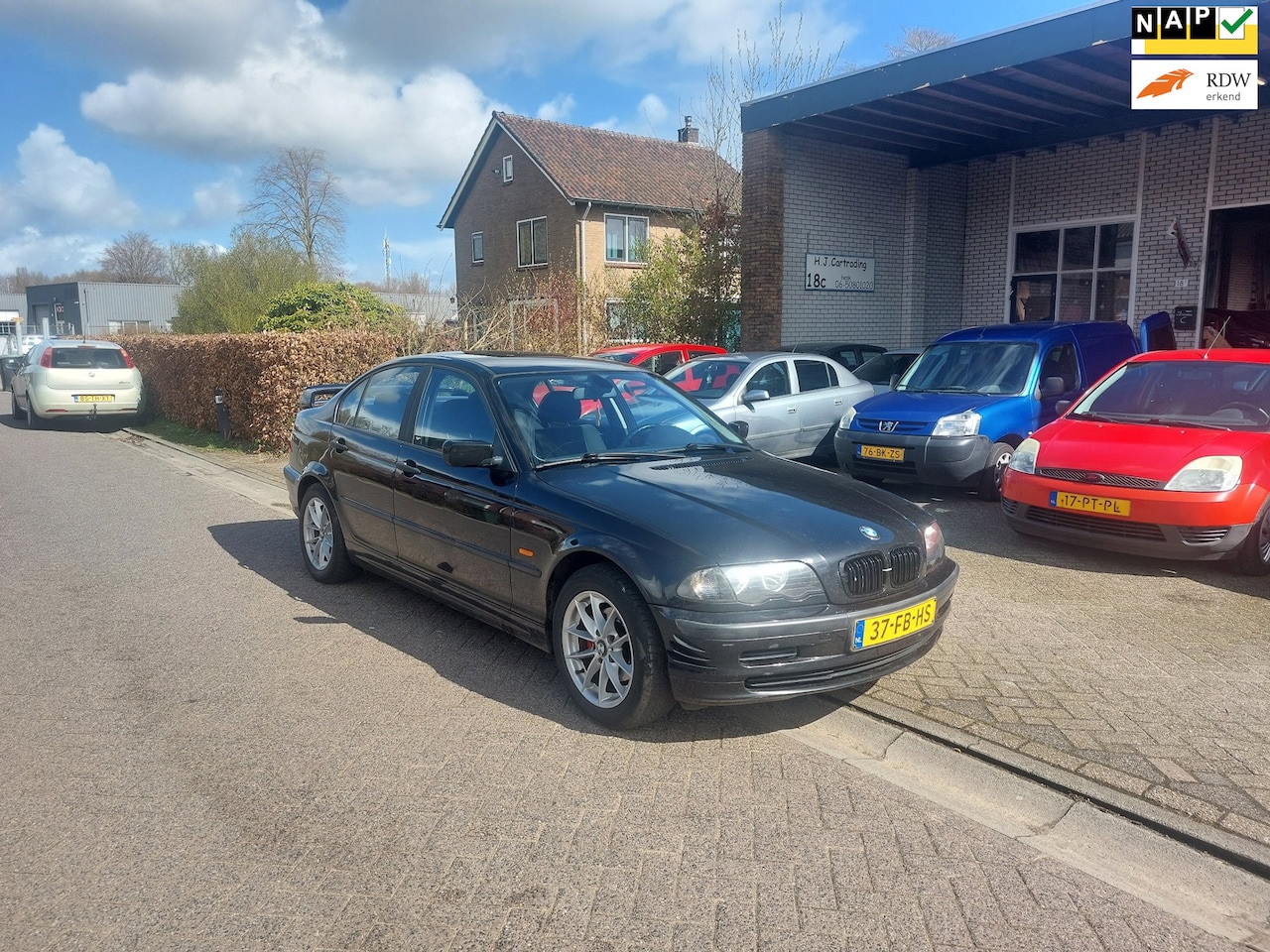 BMW 3-serie - 316i Executive 316i Executive - AutoWereld.nl