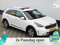Kia Niro - 1.6 GDi PHEV Style Edition Schuifdak Trekhaak Leer