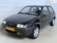 Ford Fiesta - 1.3-16V Ghia APK Stuurbekrachting / 176.000km (1996)