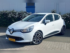 Renault Clio - Energy TCe 90pk Expression Navigatie