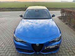 Alfa Romeo Giulia - 2.0 T Veloce AWD LSD - Adaptieve schokdempers - Panorama dak
