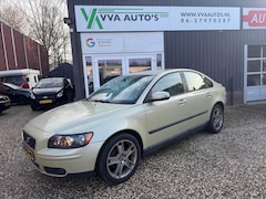 Volvo S40 - 1.8 climate contr, cruise contr, trekhaak, APK 4-12-2026