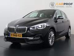 BMW 2-serie Active Tourer - 218i Pano | Trekhaak | Camera | NAP