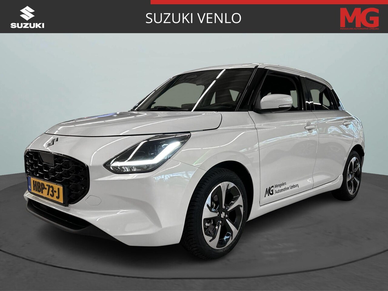 Suzuki Swift - 1.2 Style Smart Hybrid | Rijklaar | Climate Control | Cruise Control Adaptief | Navigatie - AutoWereld.nl