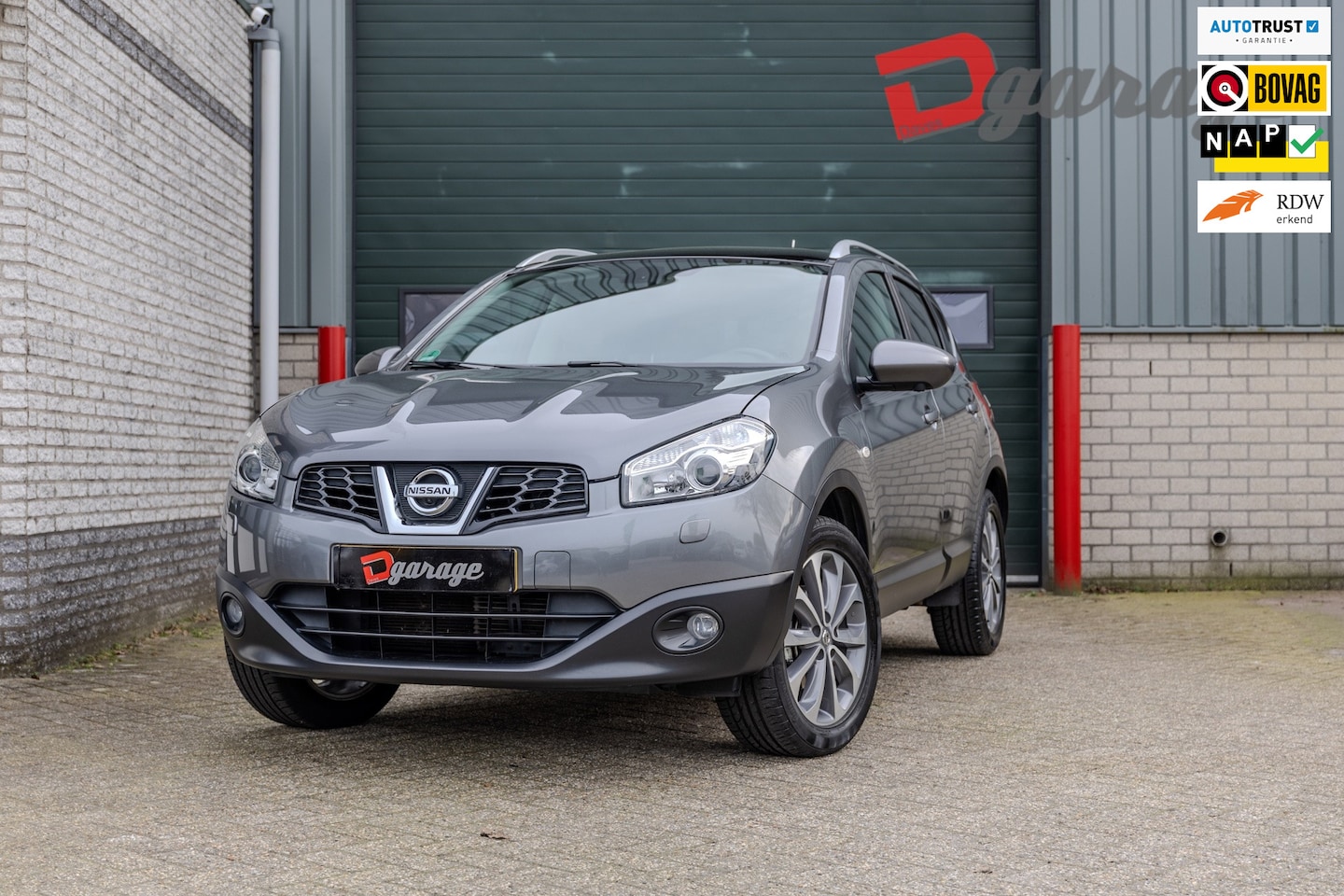 Nissan Qashqai - 2.0 Tekna Full Option! Leer,panodak,Navi,360 camera - AutoWereld.nl