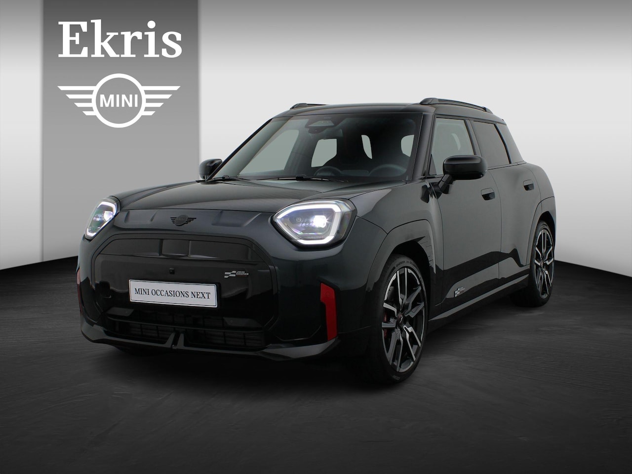 MINI Aceman - E JCW + Pakket XL + Trekhaak + Stuurwielrand verwarmd + panoramadak + Driving Assistant Pl - AutoWereld.nl