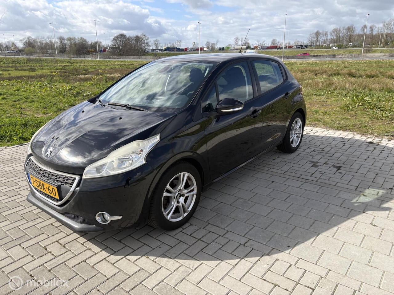 Peugeot 208 - 1.2 Vti Allure 1.2 VTi Allure - AutoWereld.nl