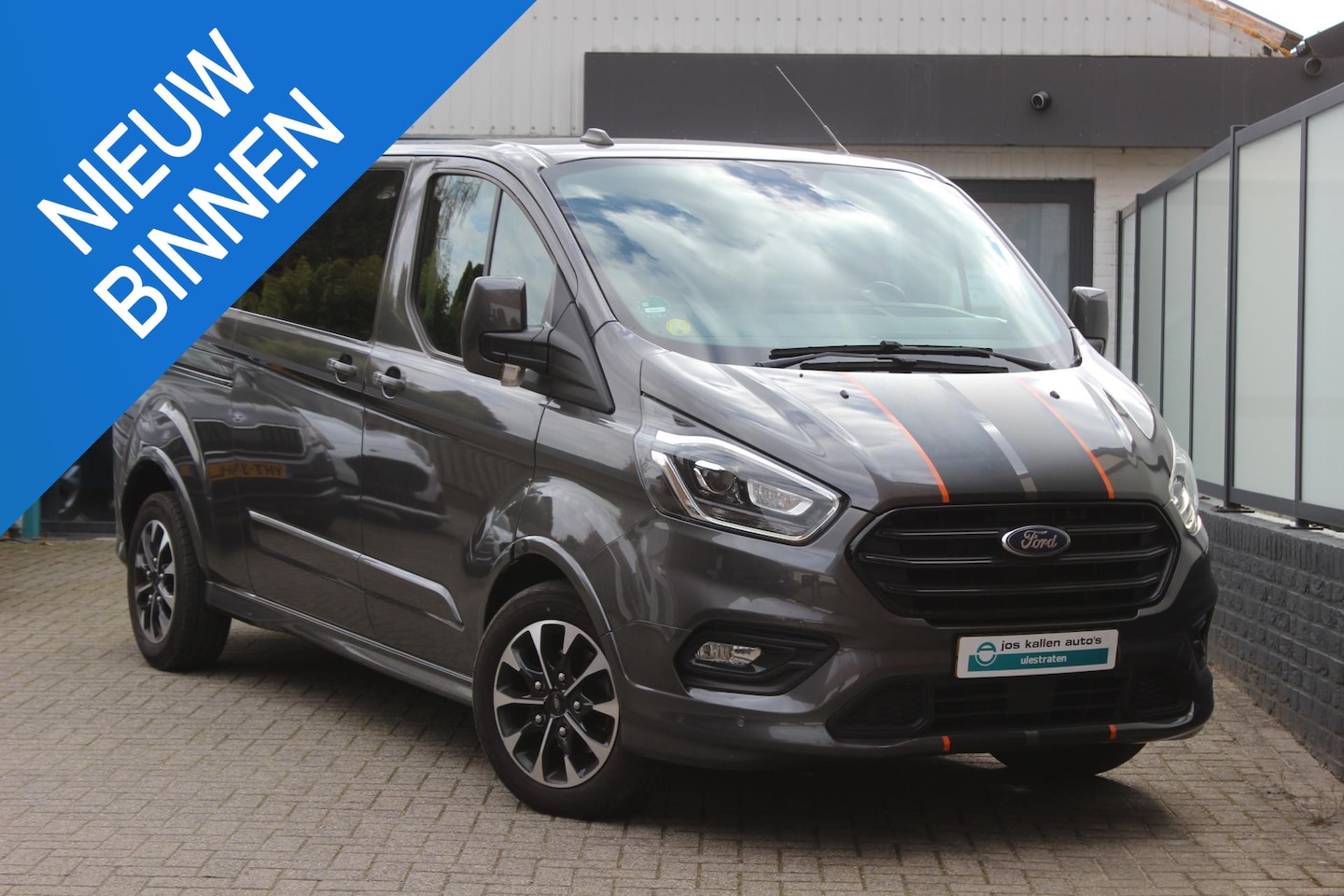 Ford Transit Custom - 320 2.0 TDCI L2H1 DC Sport Full Option!! Fabrieksgarantie! - AutoWereld.nl