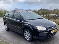 Ford Focus - 1.6-16V Trend