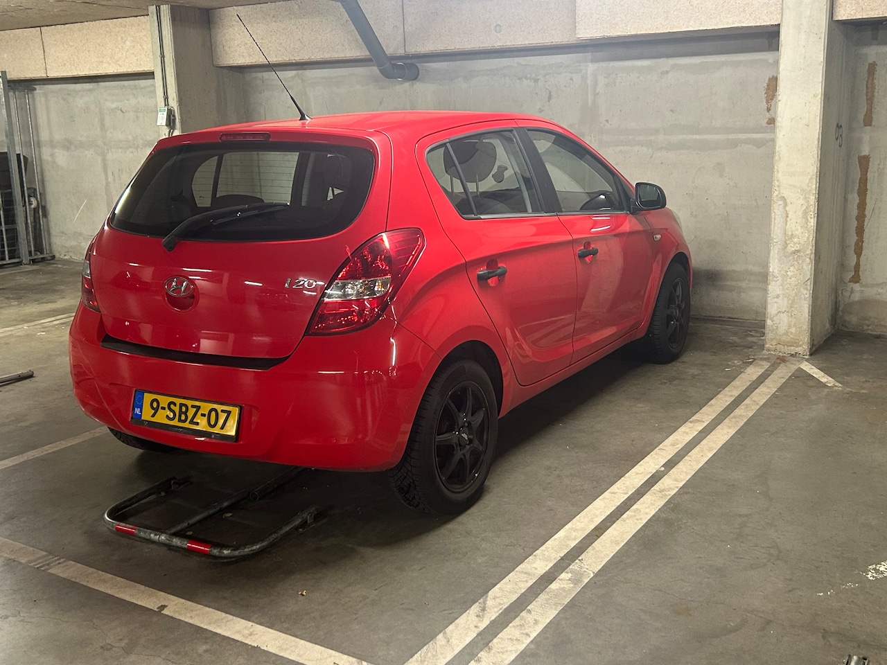 Hyundai i20 - 1.2i i-Motion AIRCO - AutoWereld.nl