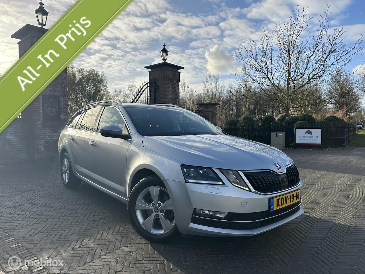 Skoda Octavia Combi - 1.4 TSI Greentech Style Business 1.4 TSI Greentech Style Business - AutoWereld.nl