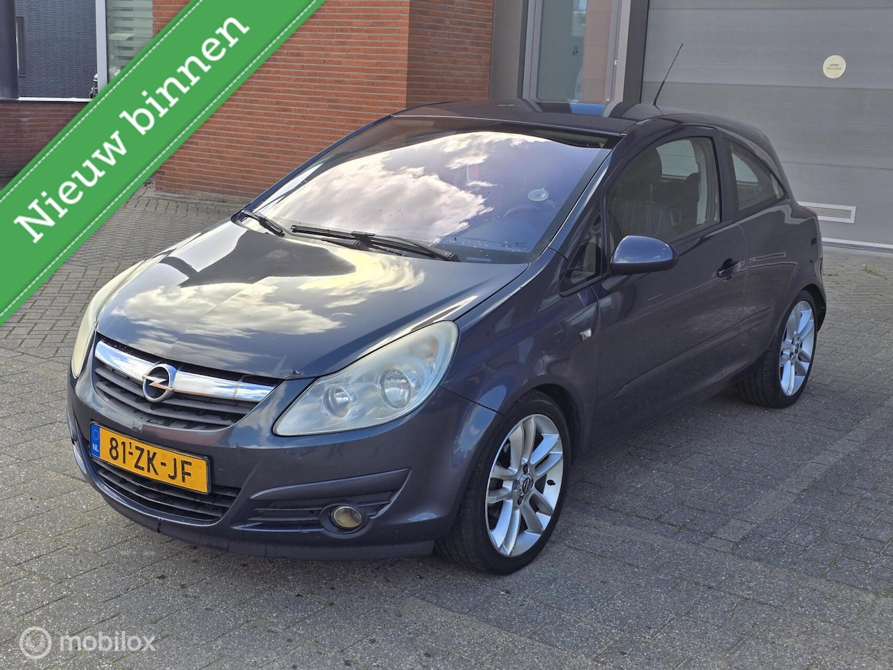Opel Corsa - 1.4-16V Enjoy_İnruilen koopje - AutoWereld.nl