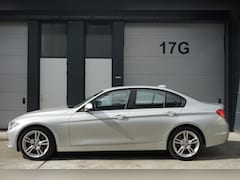 BMW 3-serie - 320i xDrive