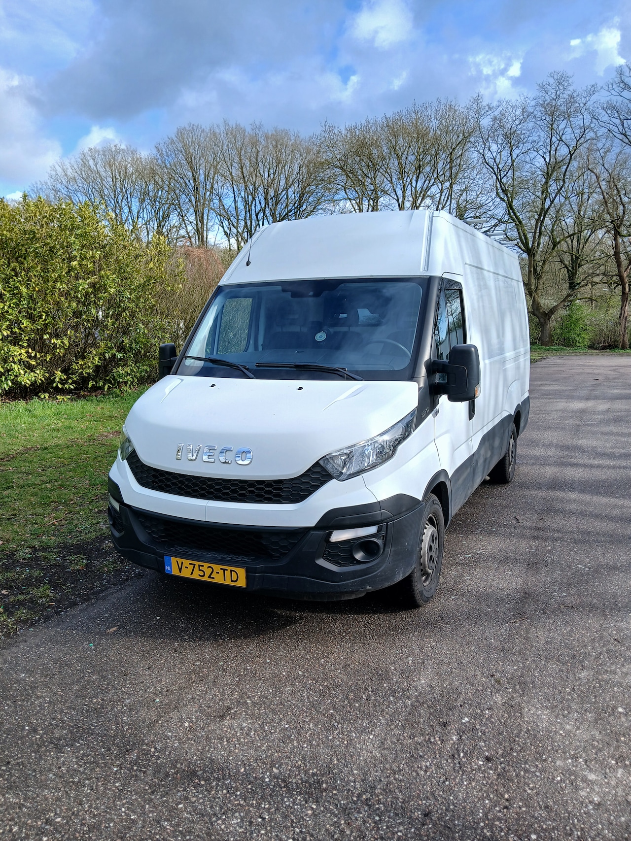 Iveco Daily - 35S15V 2.3 352 H2 - AutoWereld.nl