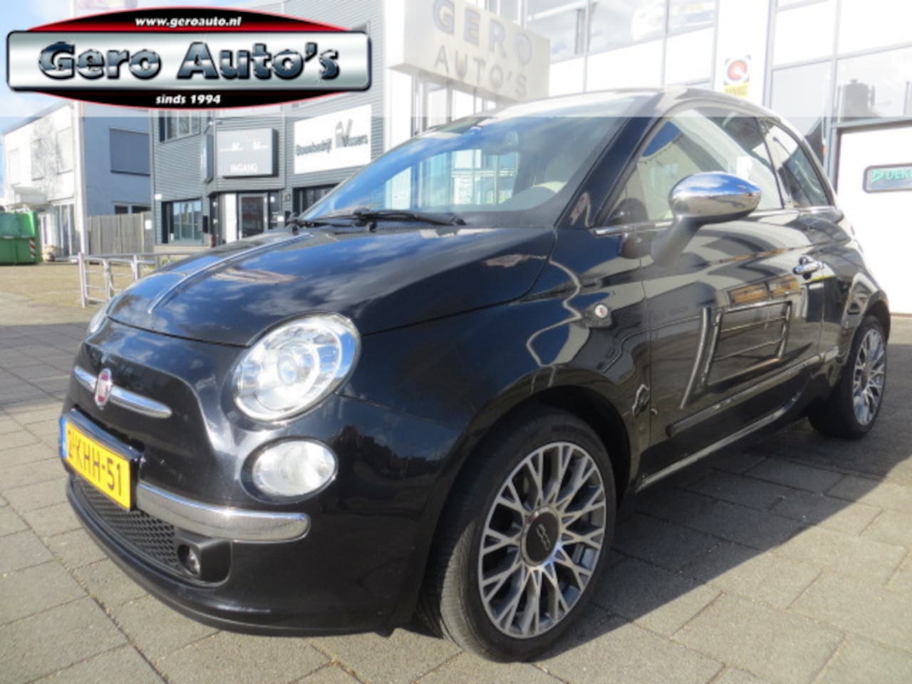 Fiat 500 C - By gucci 0.9 TwinAir Lounge cabriodak ! vol leder xenon airco ecc - AutoWereld.nl