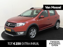 Dacia Sandero Stepway - 0.9 TCe 90 PK Lauréate Airco | Navigatie | Bluetooth | Trekhaak | Parkeersensoren Achter