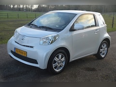 Toyota iQ - 1.0 VVTi Comfort Automaat Airco