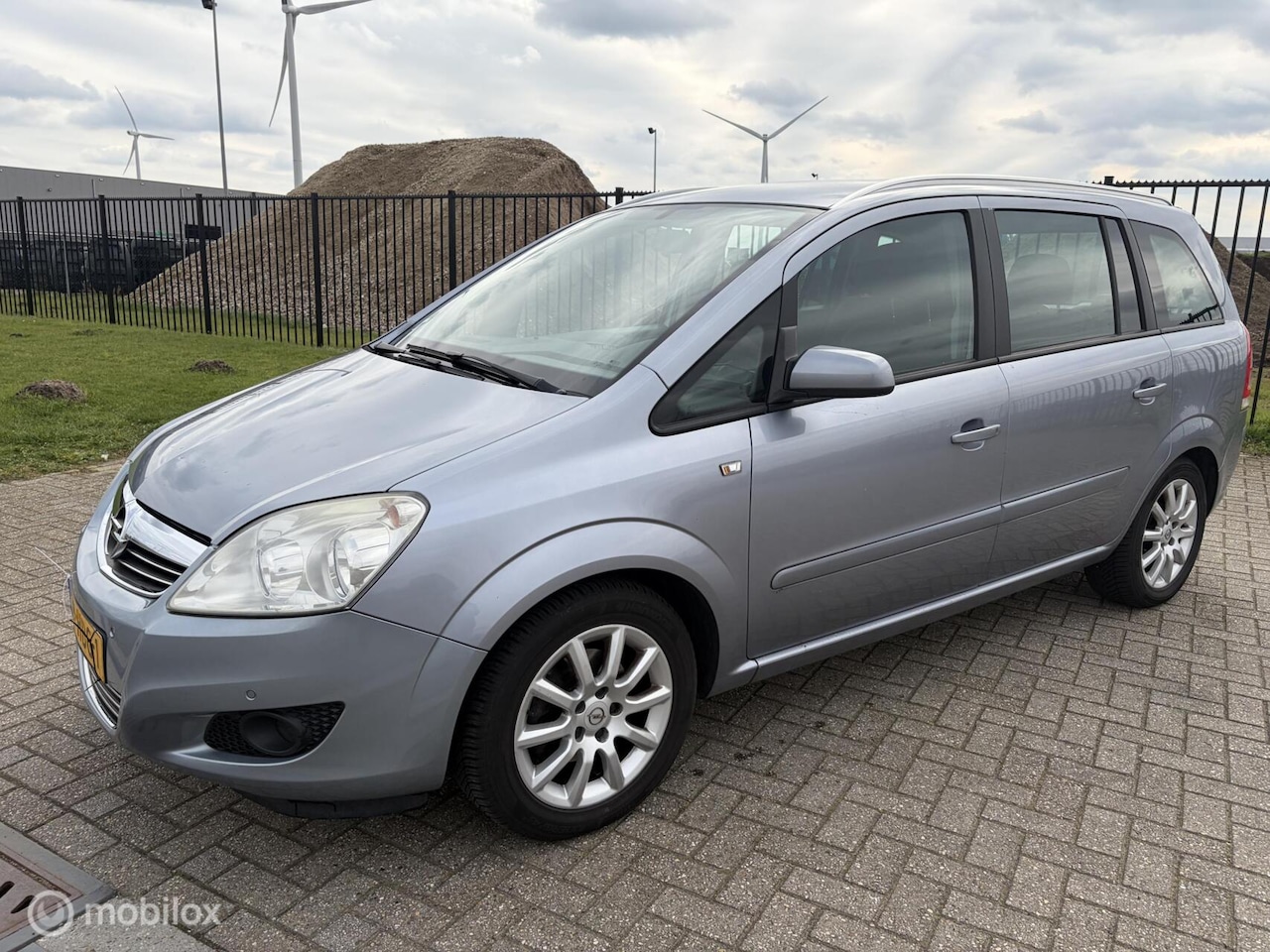 Opel Zafira - 1.8 Executive 7 persoons (automaat) - AutoWereld.nl