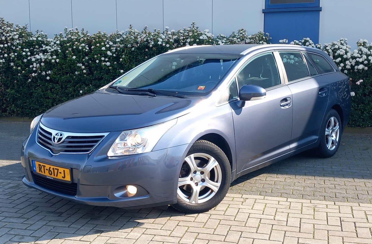 Toyota Avensis Wagon - 1.8 16V VVT-I Dynamic - AutoWereld.nl