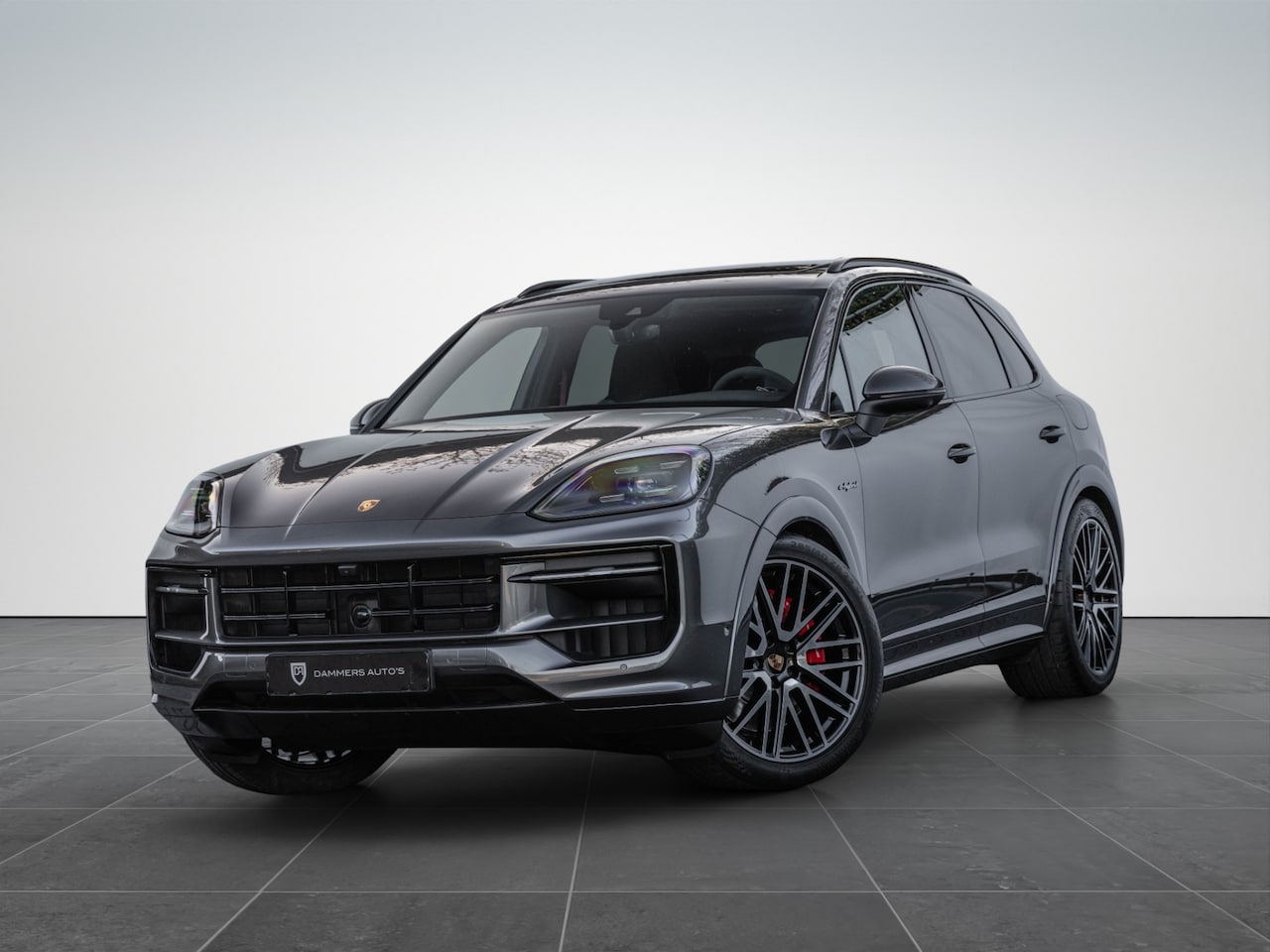 Porsche Cayenne - 3.0 S E-Hybrid 520pk Sport-Design Pano 22'' PASM Trekhaak ACC - AutoWereld.nl