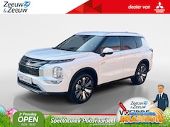 Mitsubishi Outlander - 2.4 PHEV First Edition | €7500 voorraadkorting | 360 camera | Elektrische achterklep | Stu
