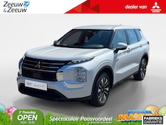 Mitsubishi Outlander - 2.4 PHEV Intense | €7500, - VOORRAADKORTIG | NIEUWE AUTO | 8 JAAR GARANTIE